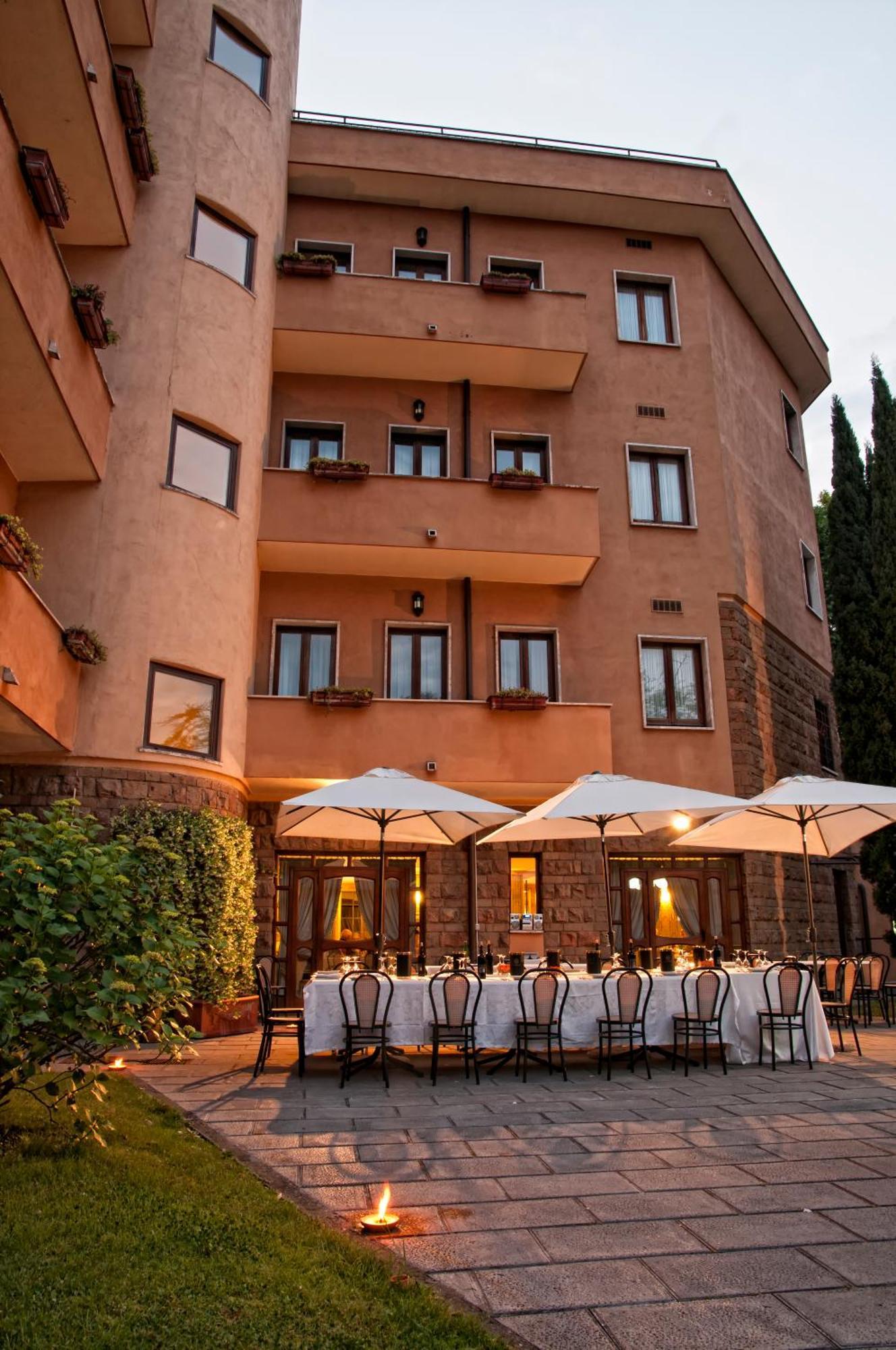 Hotel Cilicia Rome Exterior photo