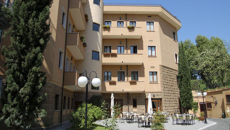 Hotel Cilicia Rome Exterior photo