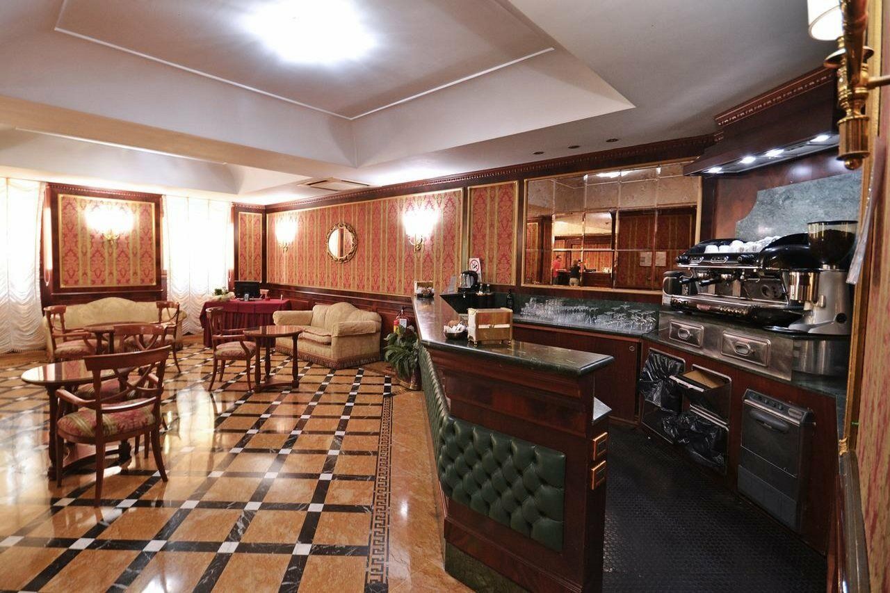 Hotel Cilicia Rome Exterior photo
